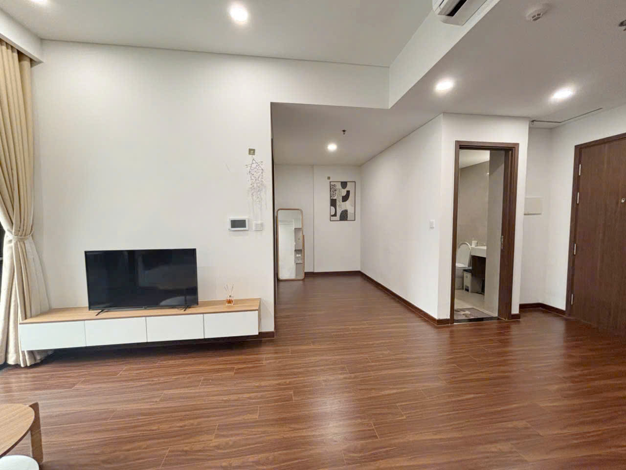 Căn hộ 1n +1 tòa M1