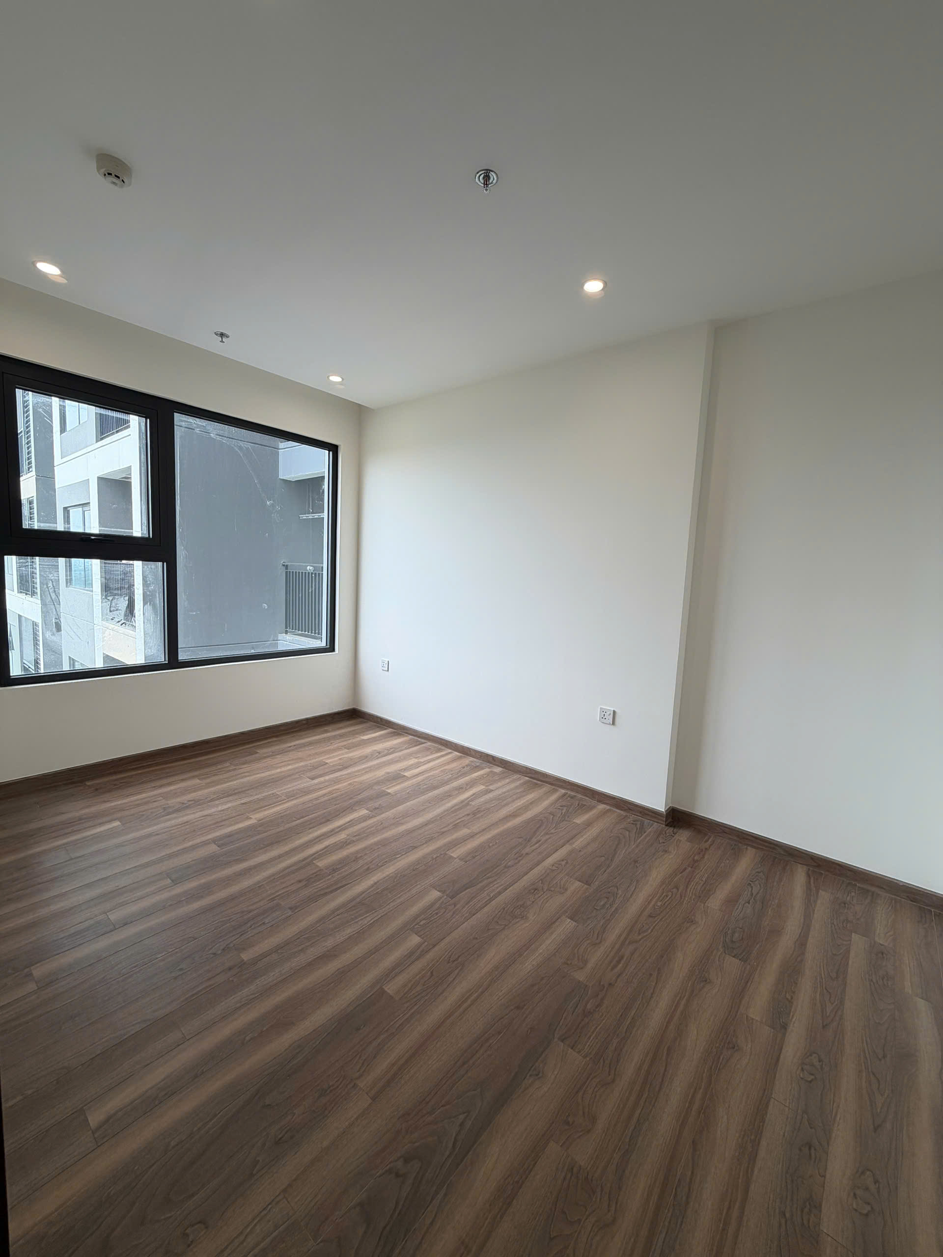 Căn hộ 3n2vs tòa ZR3 Vinhomes Ocean Park