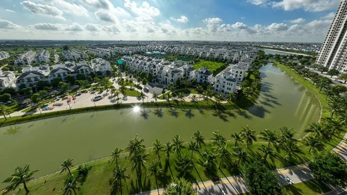 Không gian cảnh quan sinh thái xanh mát ven Hồ Đảo Cọ Vinhomes Ocean Park