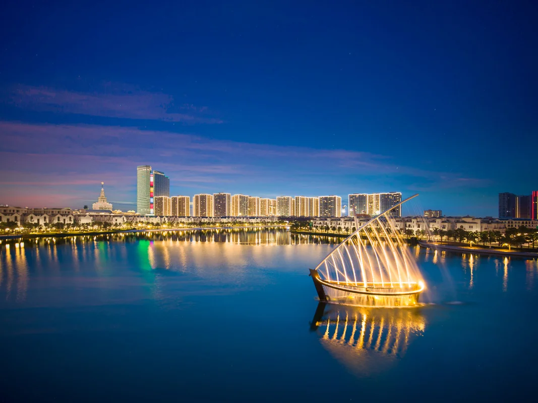 Vẻ đẹp thơ mộng của Hồ Ngọc Trai Vinhomes Ocean Park